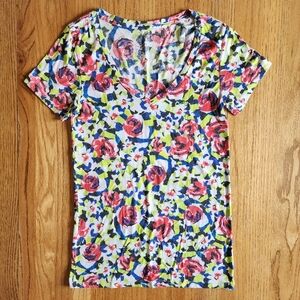 Nollie Women's Floral Short Sleeve V-Neck Lightweight Casual T-Shirt Small S